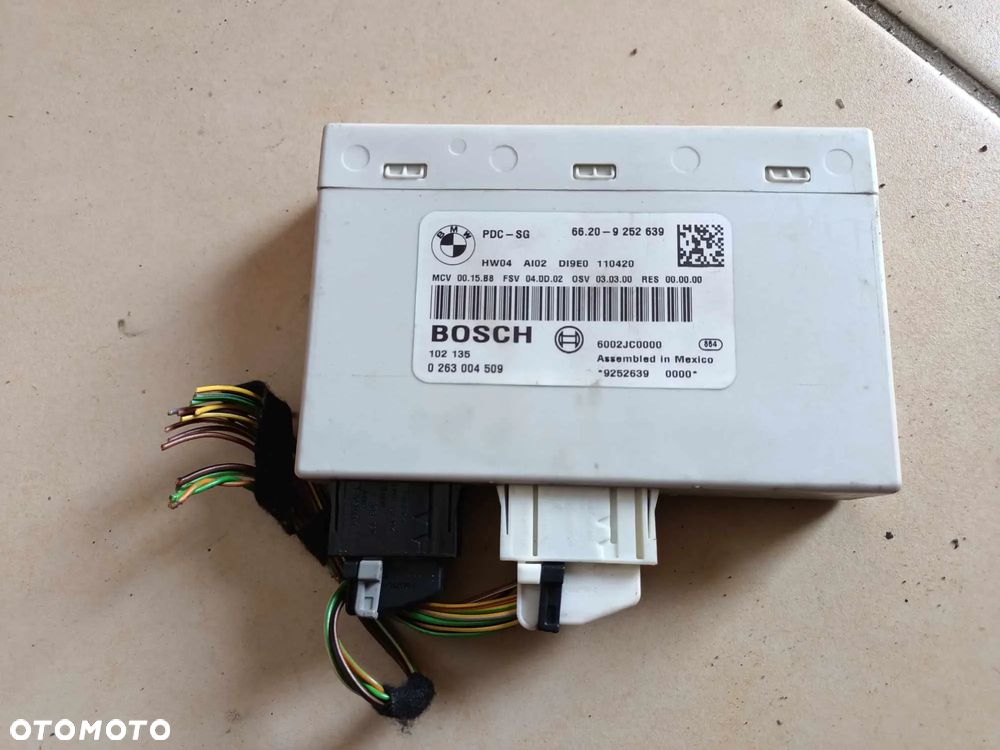 Sterownik moduł PDC czujników parkowania BMW E87 E82 E90 E91 E92 9252639 - 1