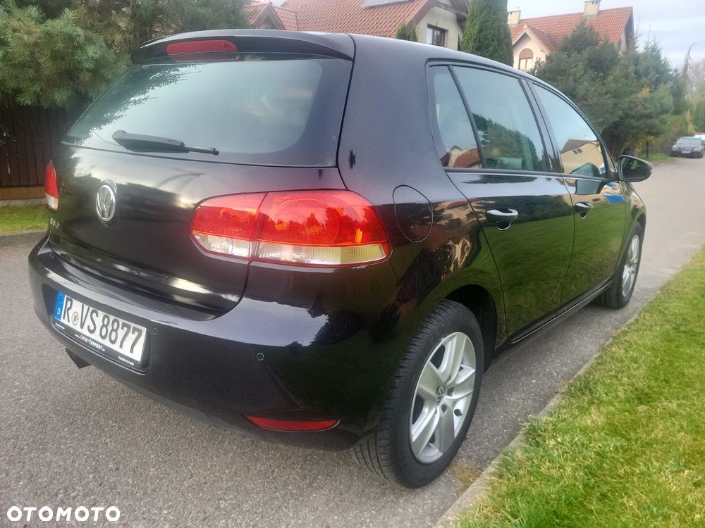 Volkswagen Golf - 14