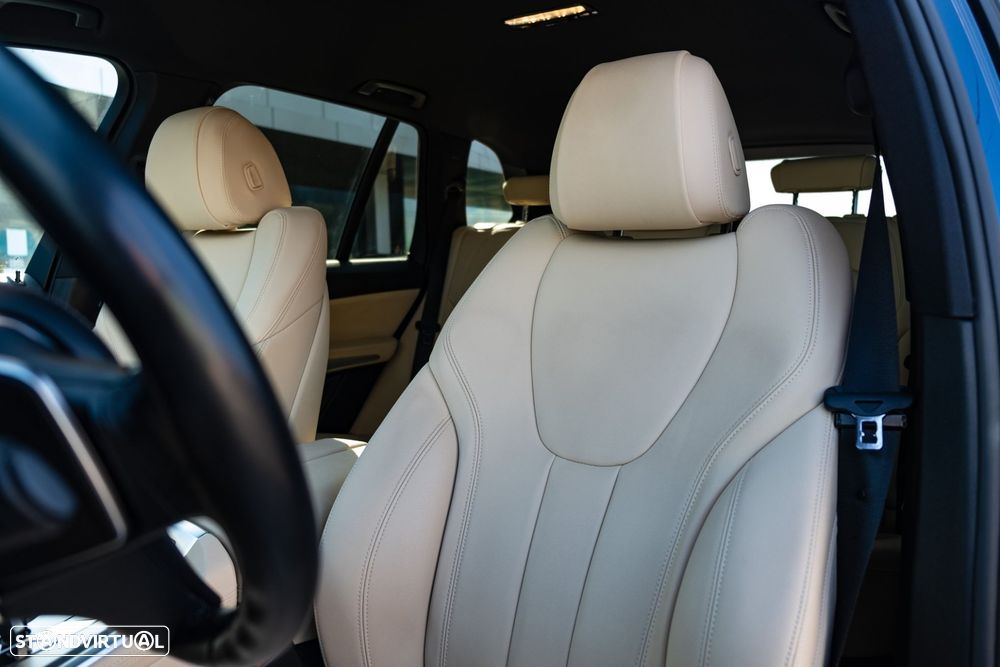 BMW X5 30 d xDrive Pack M - 16