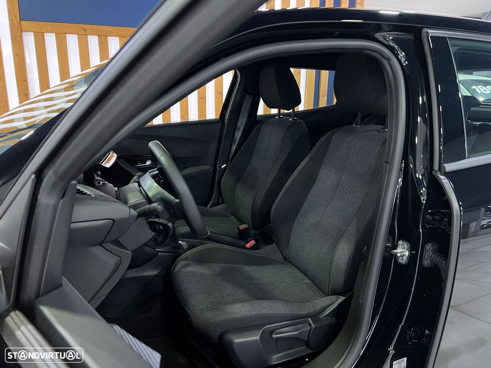 Peugeot 2008 1.2 PureTech Style - 11