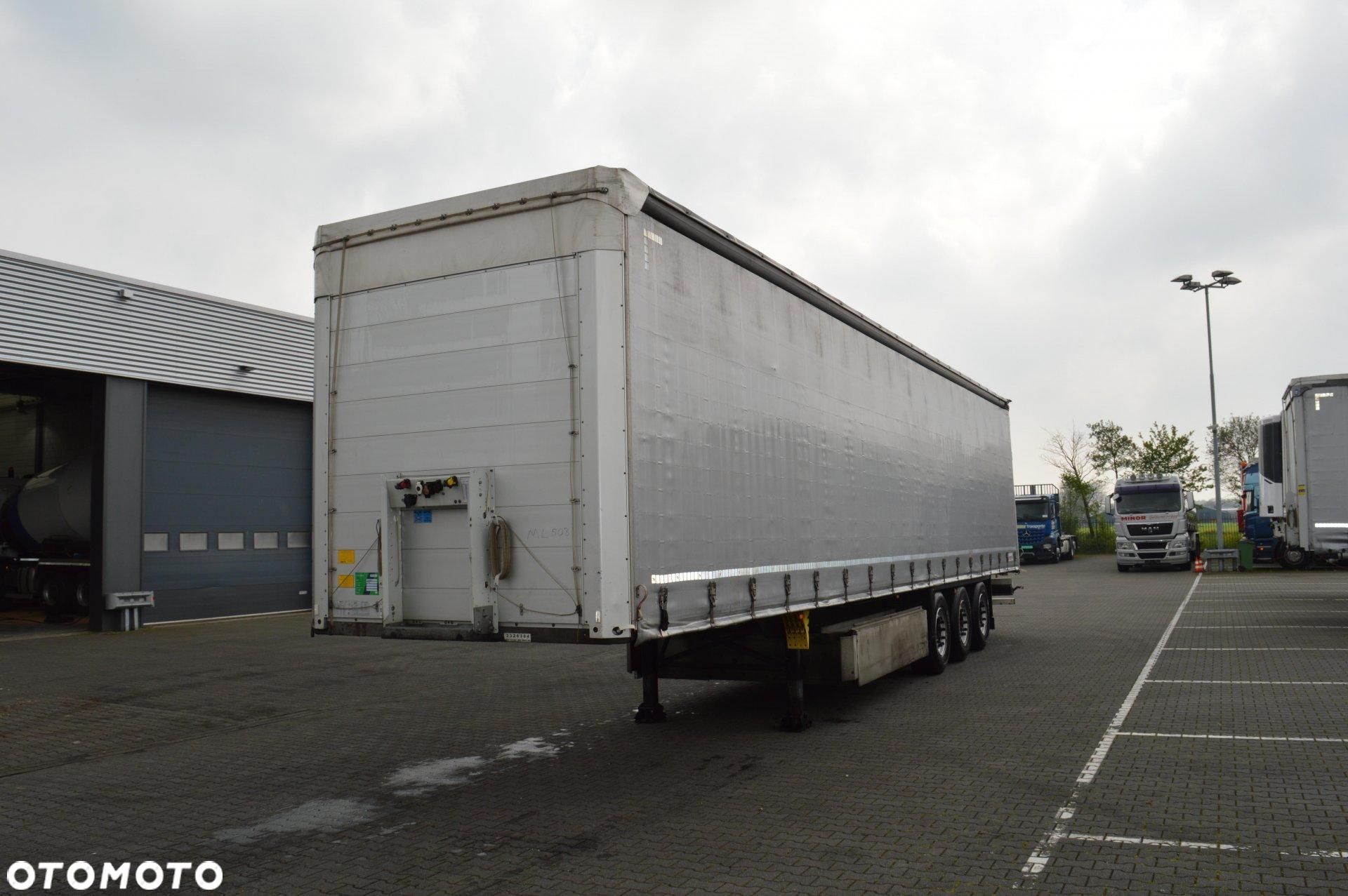 Schmitz Cargobull SCS24/L Lifting Axle - 1