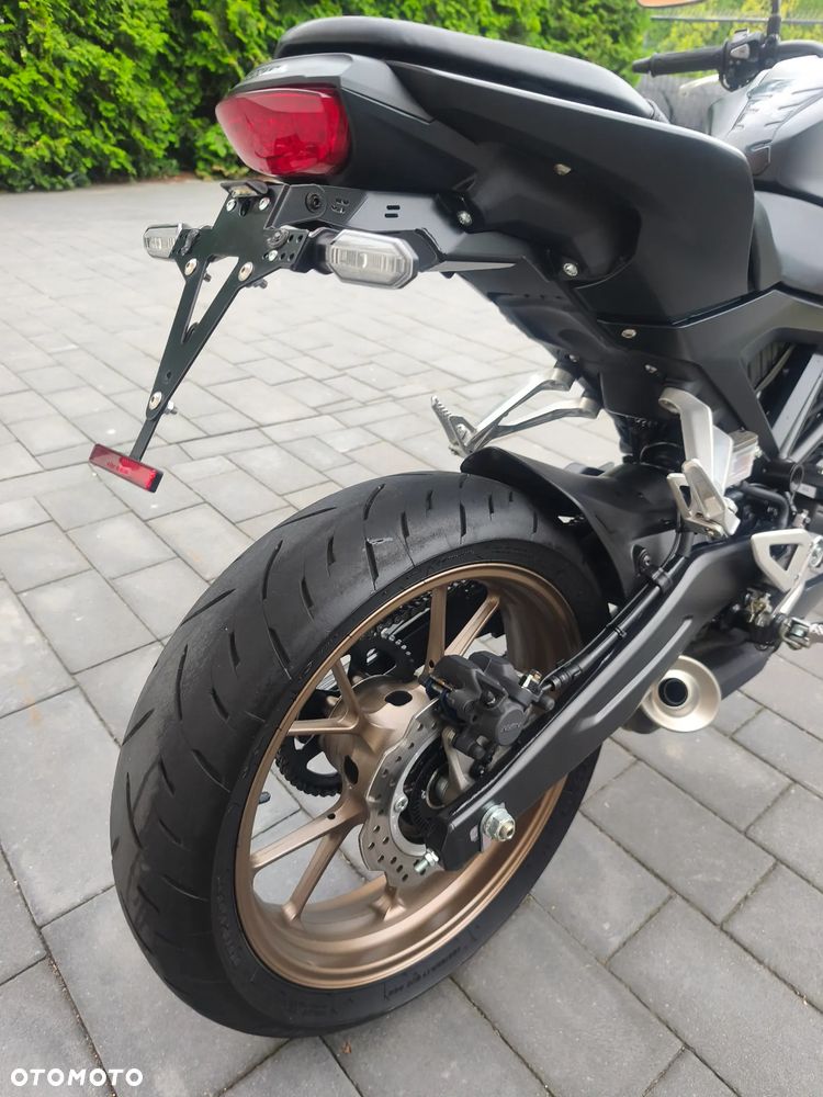 Honda CB - 4