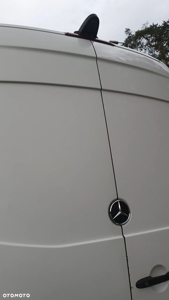 Mercedes-Benz SPRINTER - 8