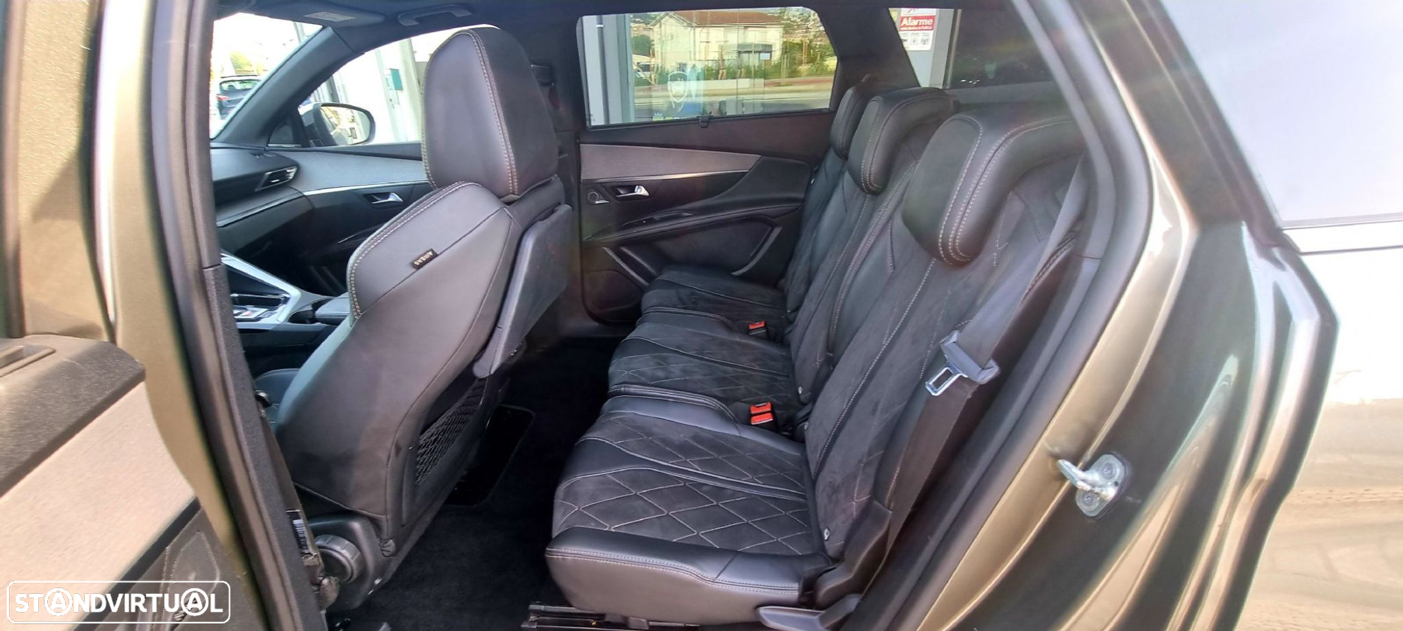 Peugeot 5008 2.0 BlueHDi GT EAT6 - 18