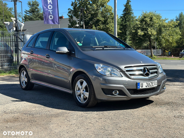 Mercedes-Benz Klasa B 180 BlueEffICIENCY