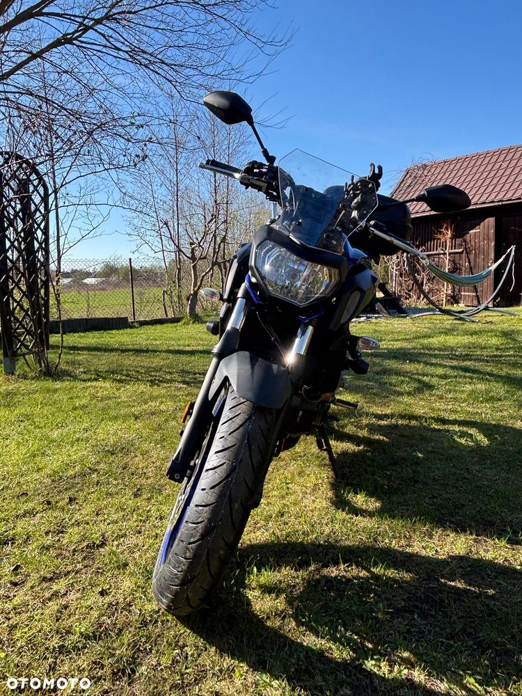 Yamaha MT - 2