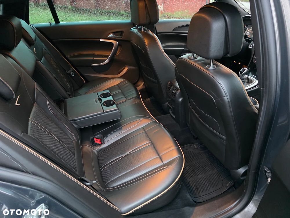 Opel Insignia - 19