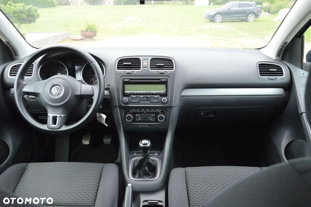 Volkswagen Golf 1.6 TDI BlueMotion Technology Trendline - 21