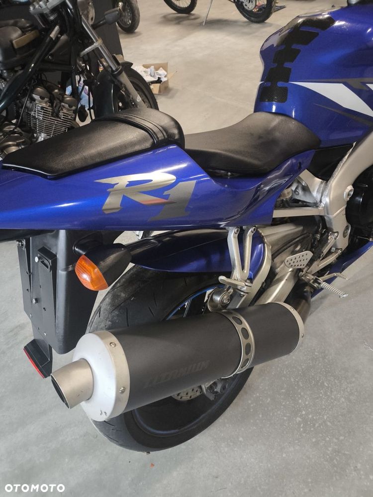 Yamaha R1 RN04 ogon zadupek - 7