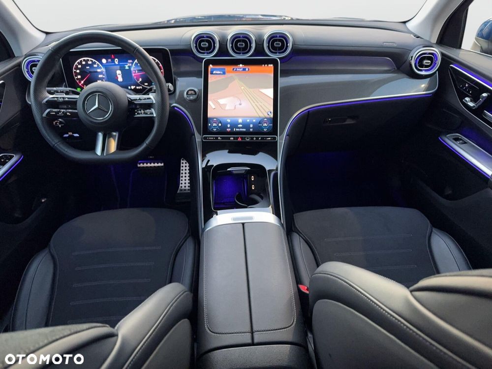 Mercedes-Benz GLC - 16