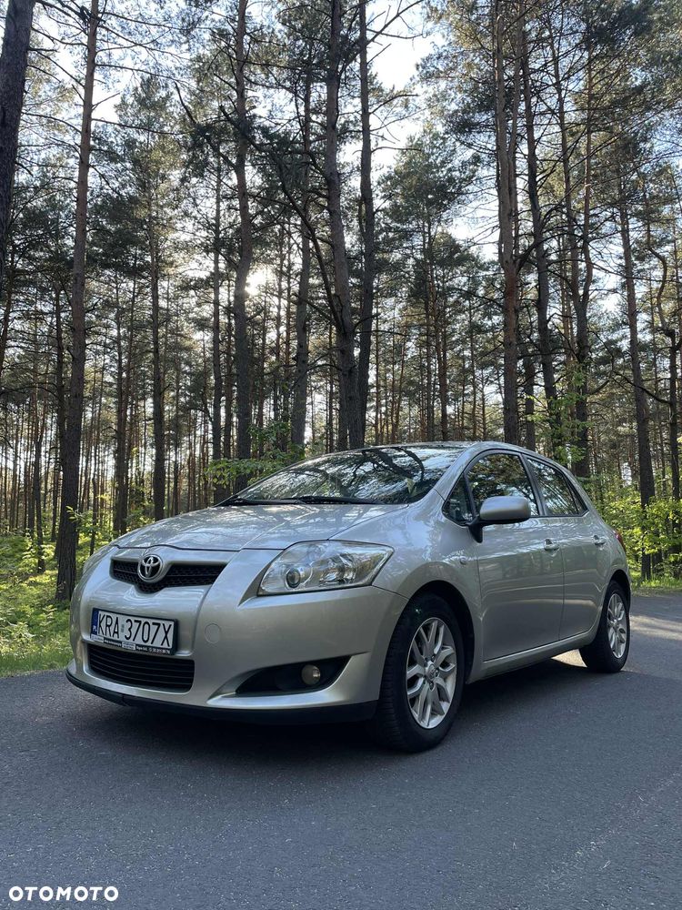 Toyota Auris 2.0 D-4D Premium - 3