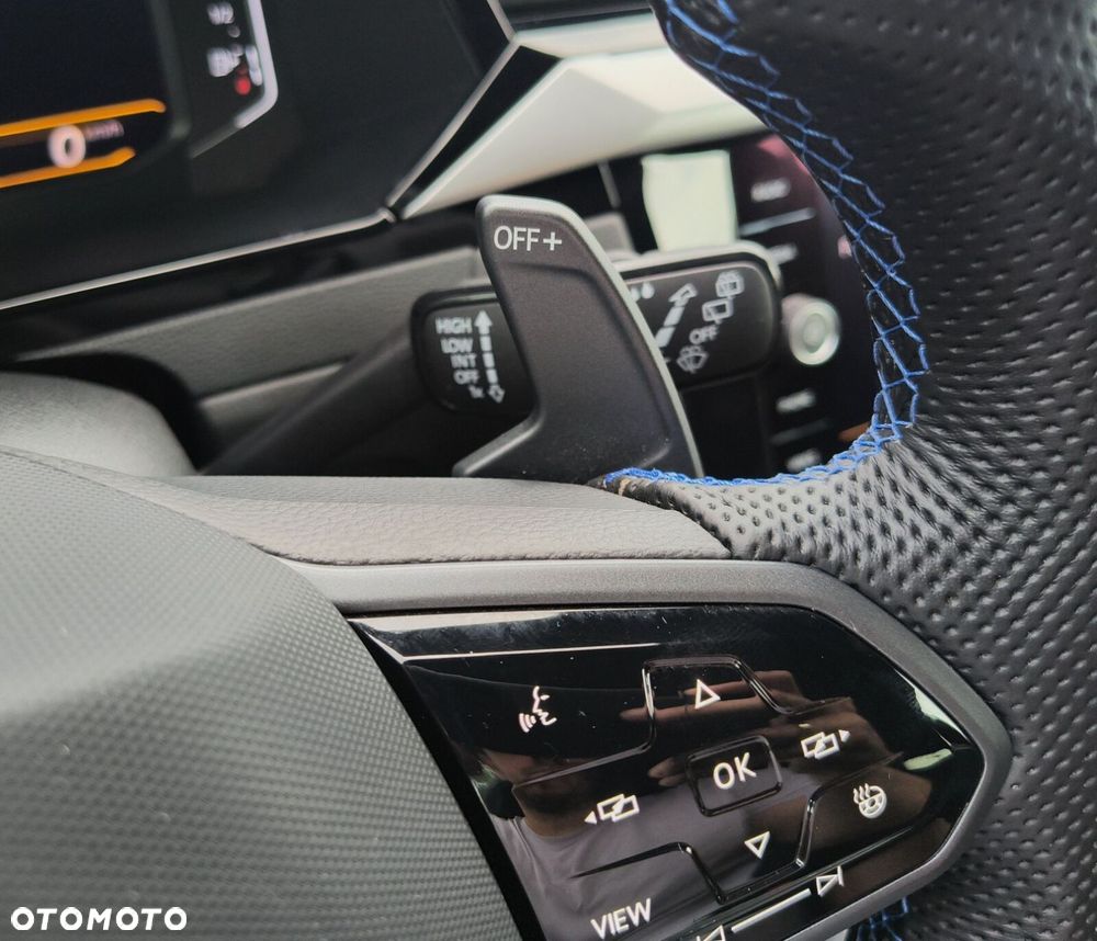 Volkswagen Arteon 2.0 TSI 4Motion R DSG - 23