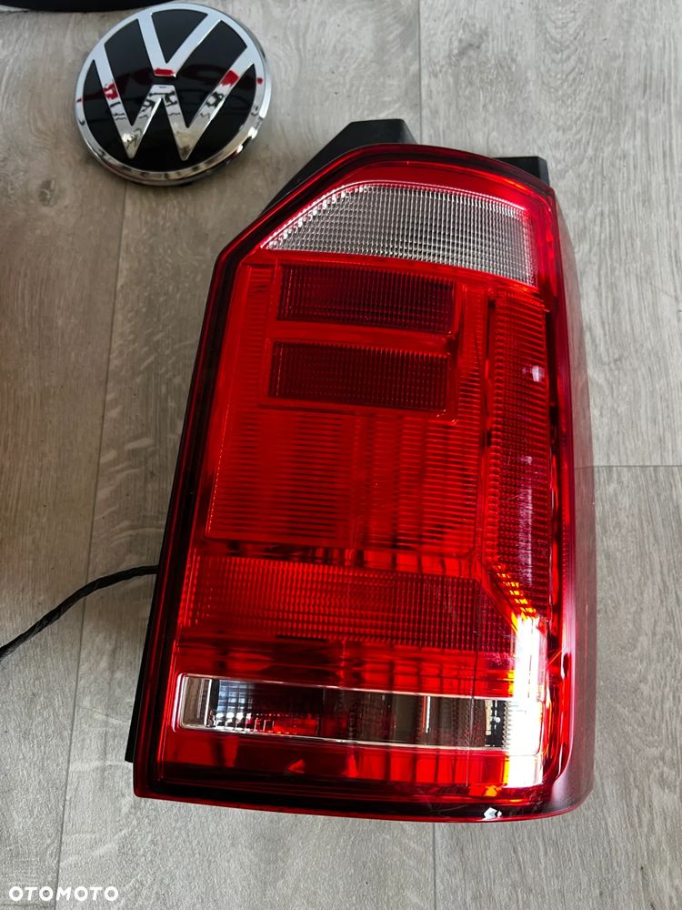 LAMPA LAMPY TYŁ PRAWA LEWA VW T6 T6.1 7E0945096AE 7E0945095AE ORYGINAŁ - 5