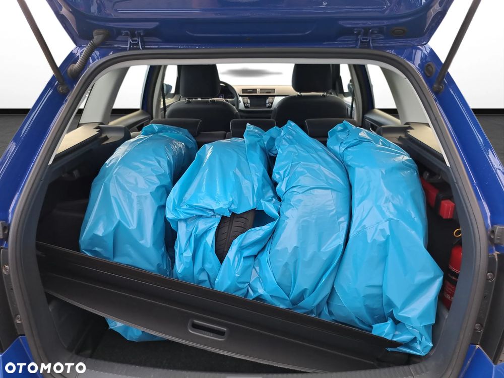 Skoda Fabia 1.0 TSI Ambition - 12