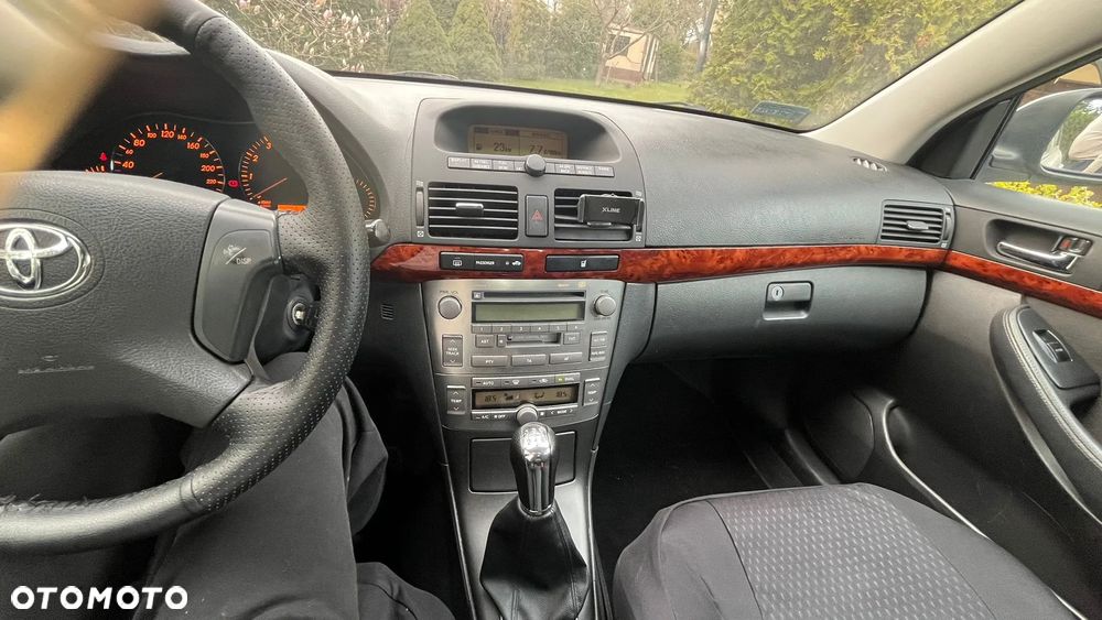 Toyota Avensis 1.8 VVT-i Luna - 8