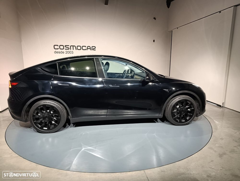 Tesla Model Y RWD - 7