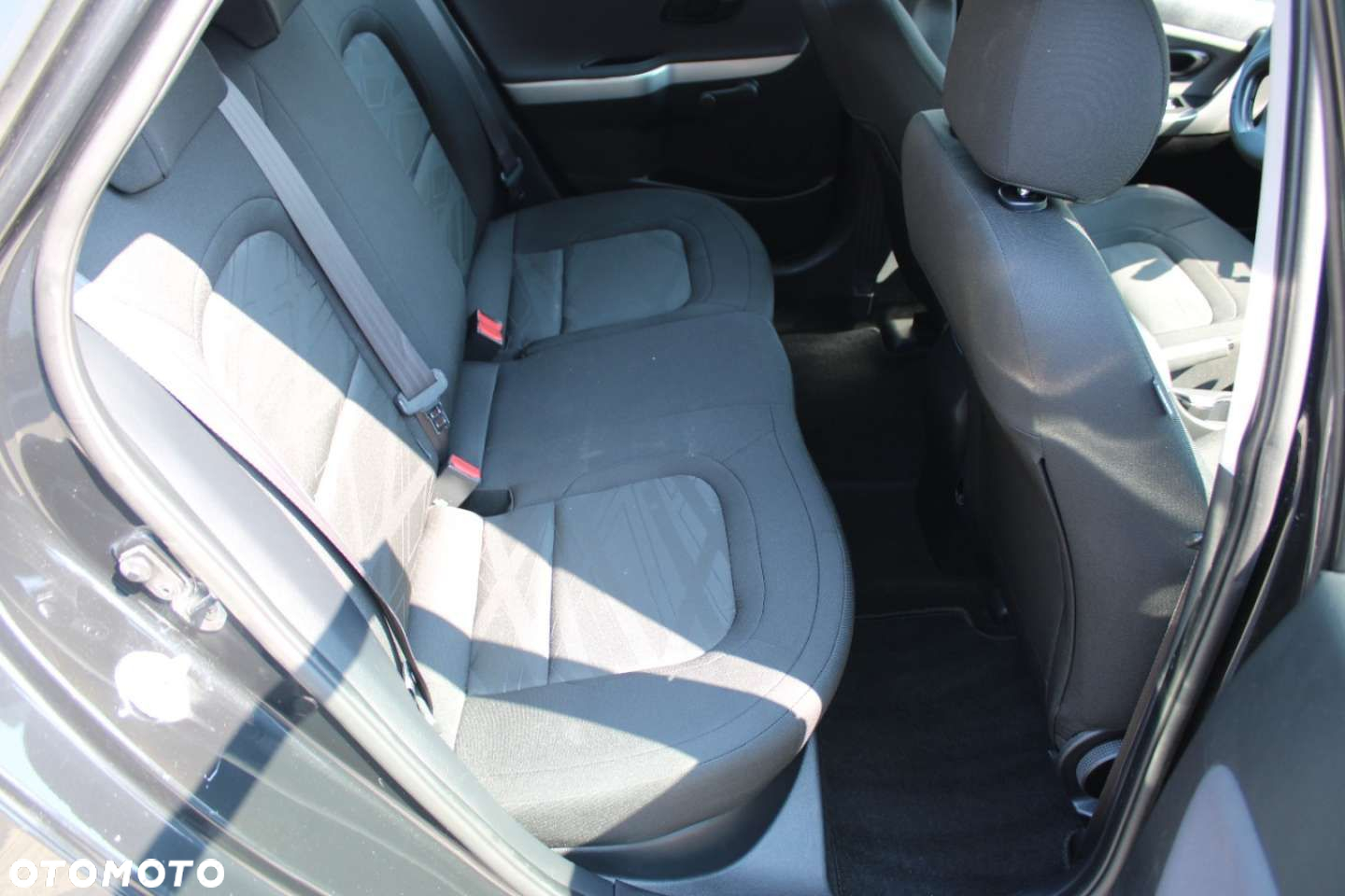 Kia Ceed - 20