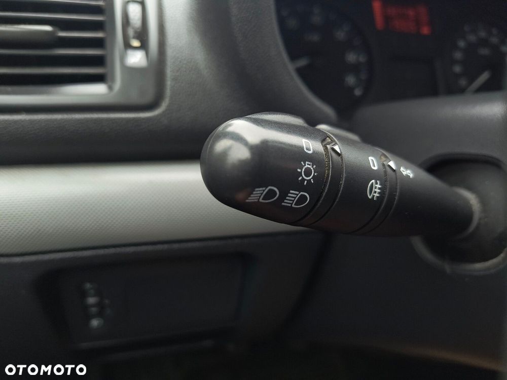 Renault Clio - 20