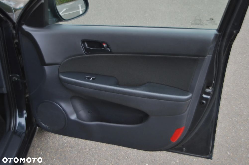 Hyundai i30 - 19