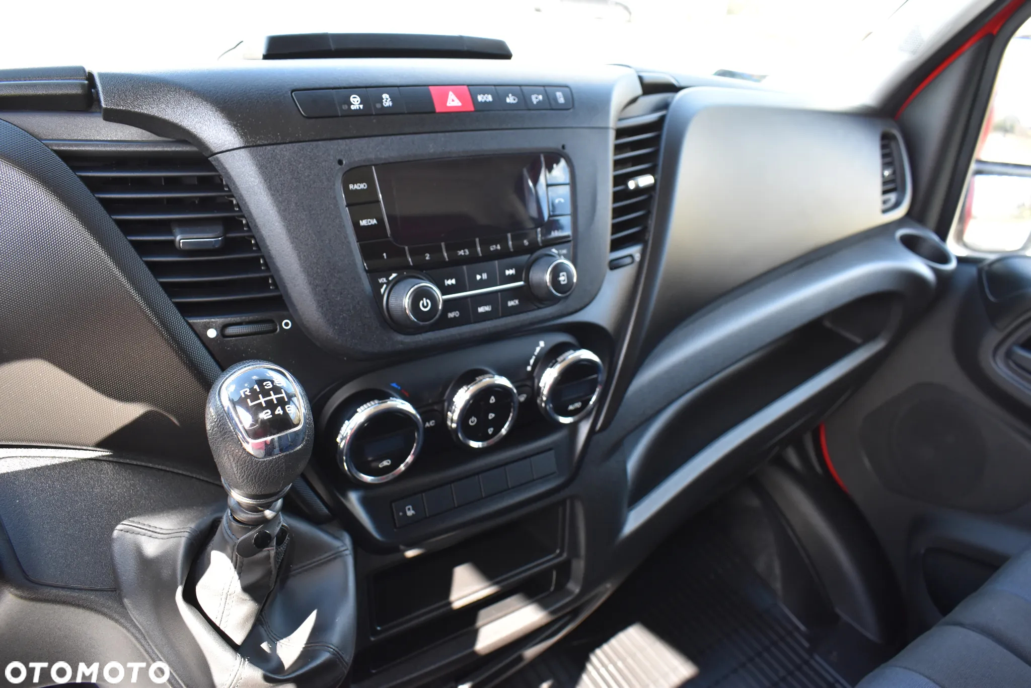 Iveco 35S18 - 15