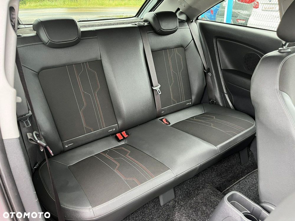 Opel Corsa 1.2 16V Edition 150 - 31