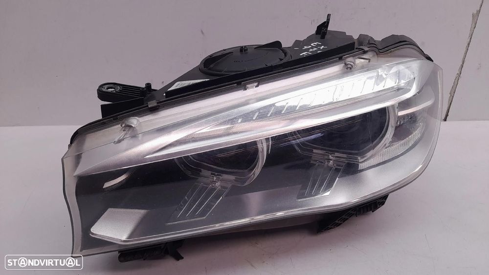 Ótica / farol esquerda BMW X5 (F15, F85) - 1