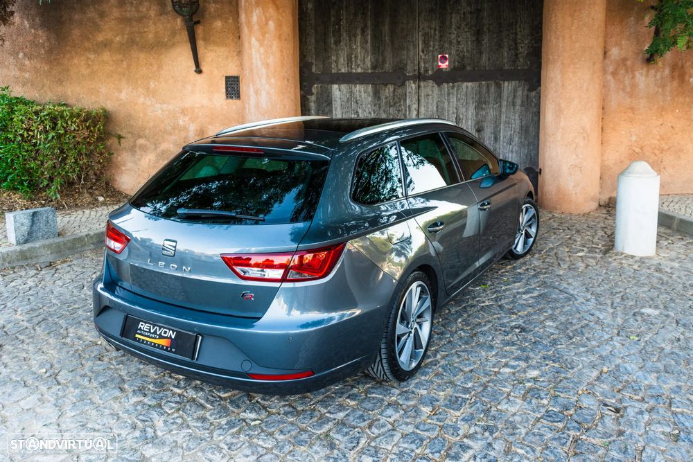 SEAT Leon ST 2.0 TDI DPF DSG FR - 5