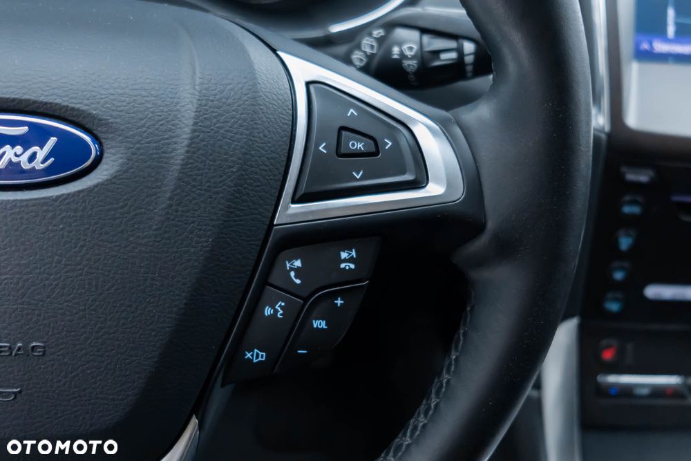 Ford S-Max 2.0 EcoBlue Titanium - 18