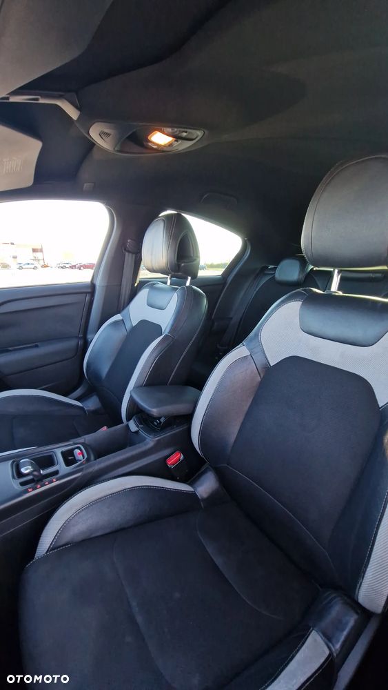 Citroën DS4 e-HDi 115 ETG6 SoChic - 16
