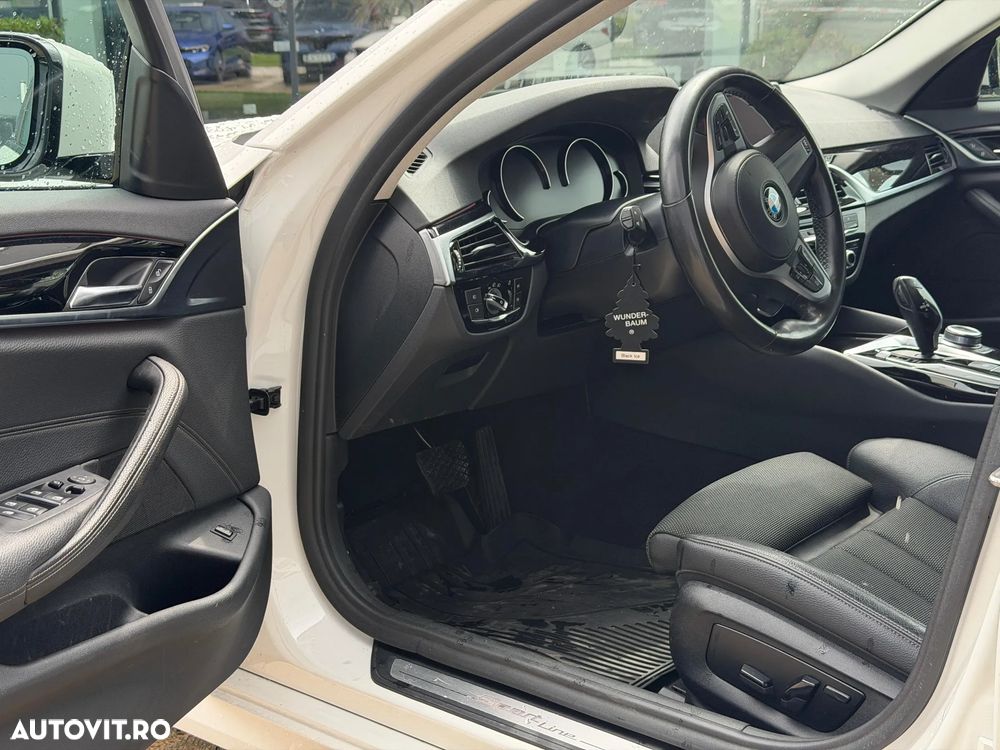 BMW Seria 5 520i AT - 5