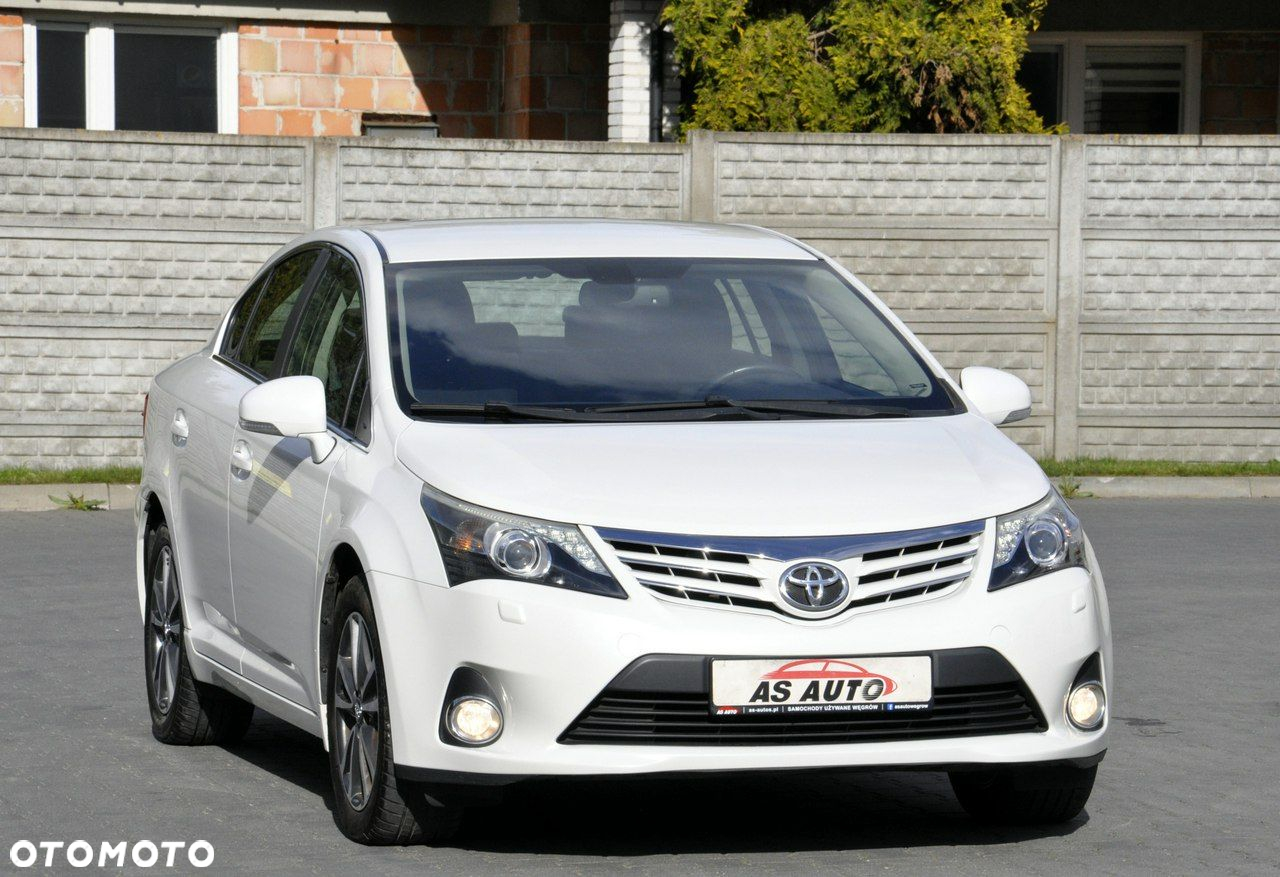 Toyota Avensis 2.0 Multidrive S Executive - 2