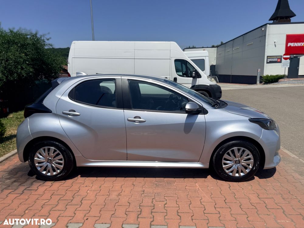 TOYOTA Yaris 2024 — imagine 12