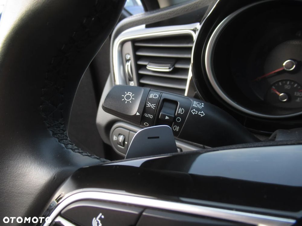 Kia XCeed 1.5 T-GDI L DCT - 13