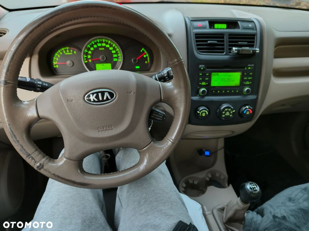 Kia Sportage 2.0 Tour 2WD - 6