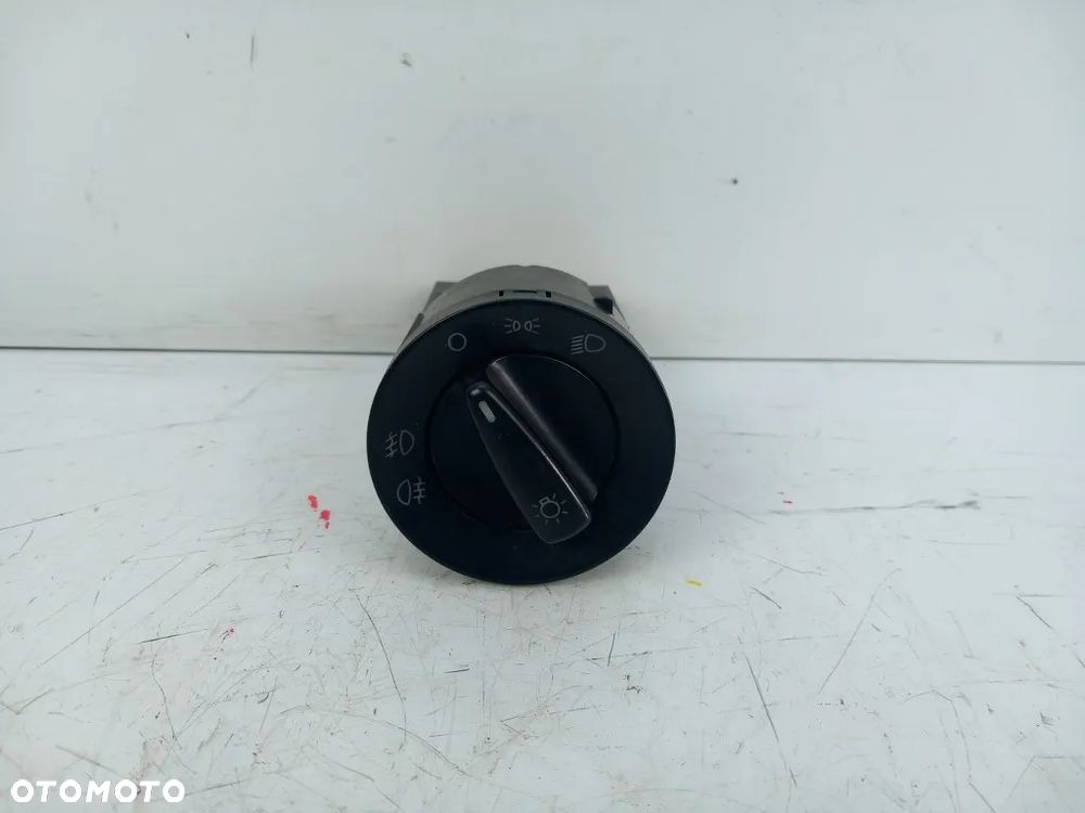 Przełącznik Włącznik Świateł Skoda Fabia II 2013r 1U0941531D - 1