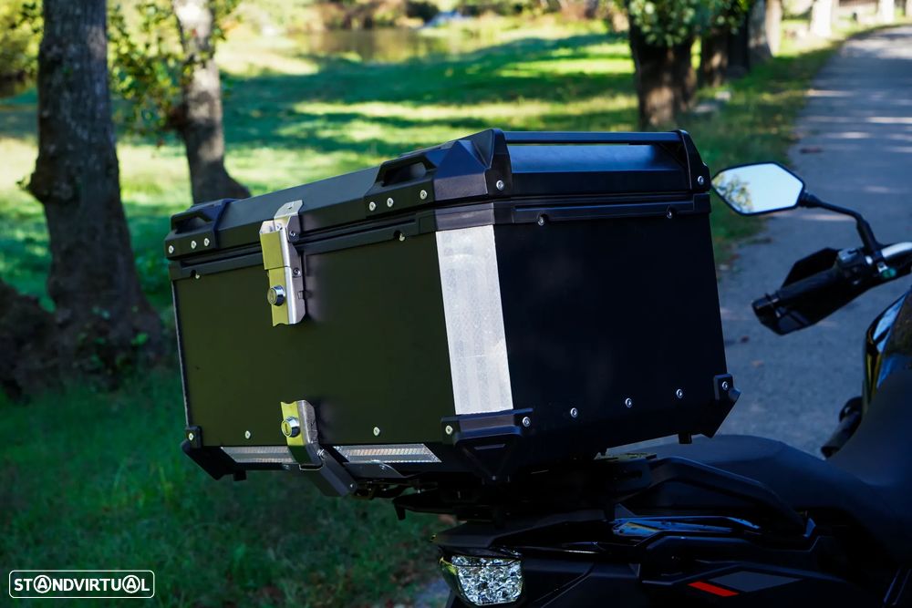 Suzuki v-strom 800 DE - 9