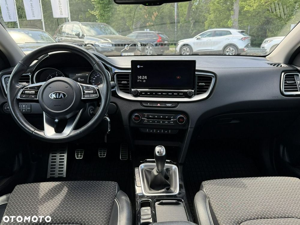 Kia Ceed - 20