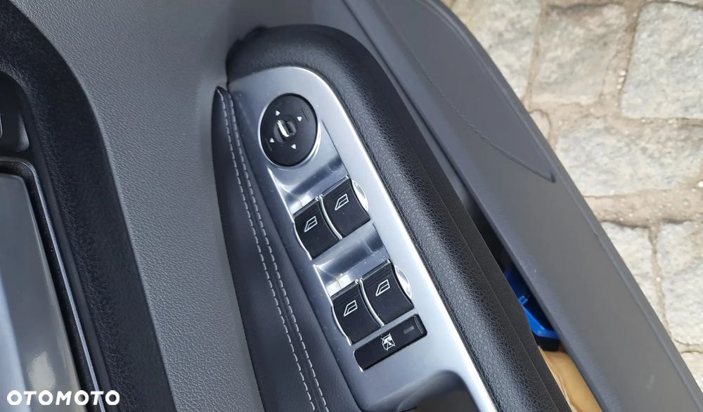 Ford Focus 1.6 16V Titanium - 11