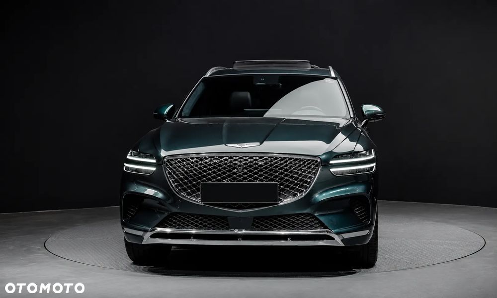 Genesis GV70 2.5T AWD AT8 Luxury Line - 3