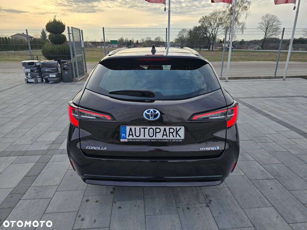 Toyota Corolla ver-1-8-hybrid-comfort - 14