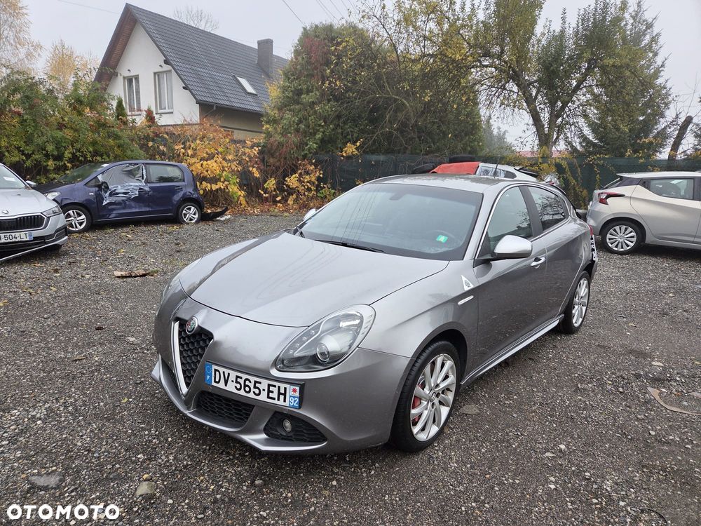 Alfa Romeo Giulietta 2010 photo 4
