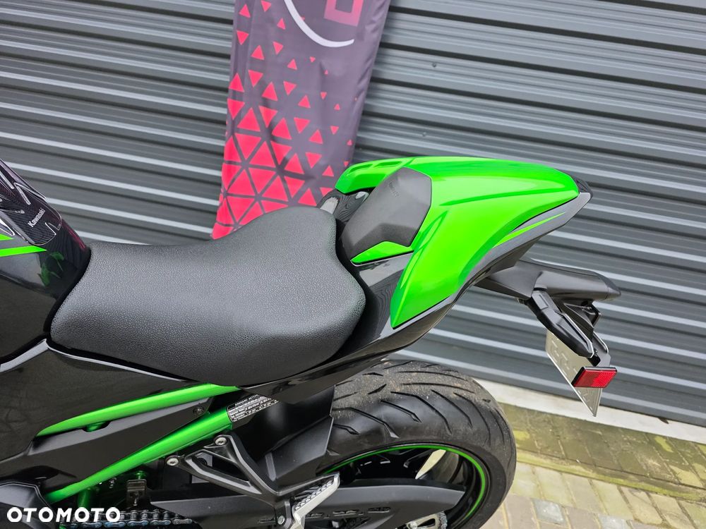 Kawasaki Z 900 - 8