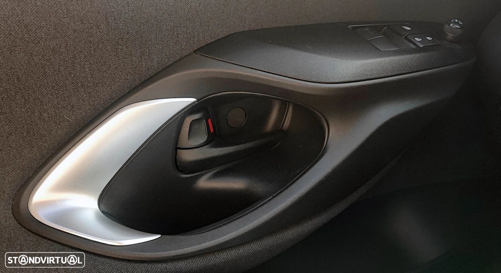 Toyota Yaris 1.0 VVT-i Comfort Plus - 12