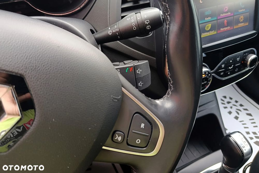 Renault Captur 1.2 TCe Zen EDC - 25