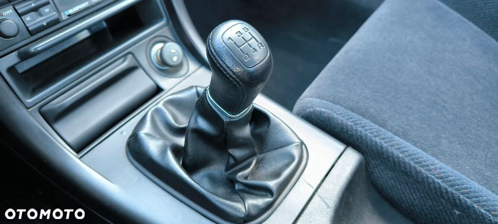 Honda Prelude 2.0i-16 - 18