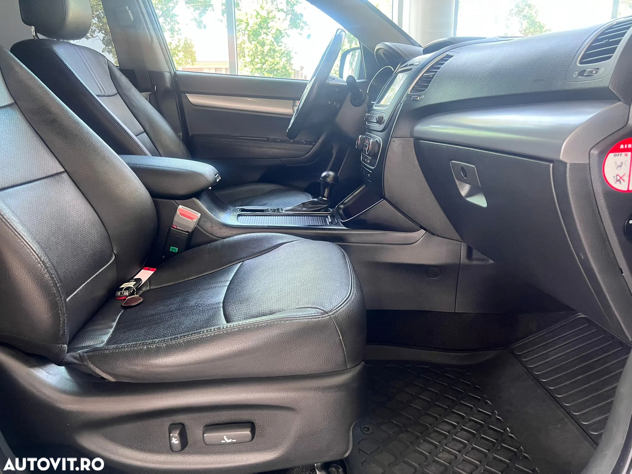 Kia Sorento - 10