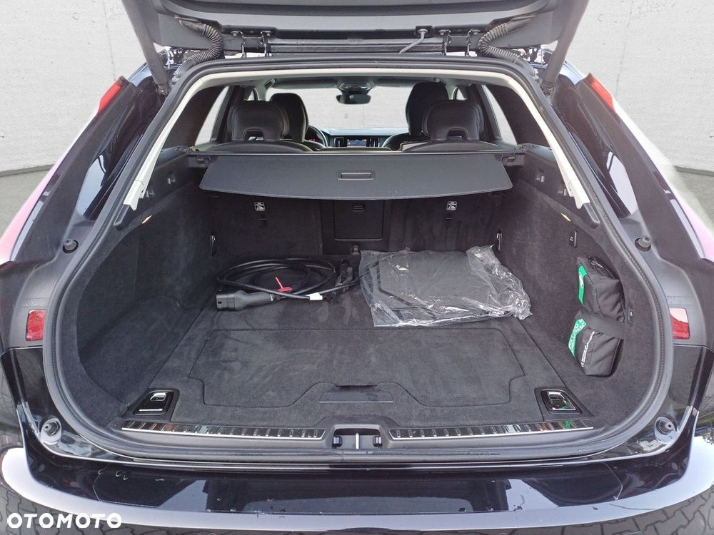 Volvo V90 - 17