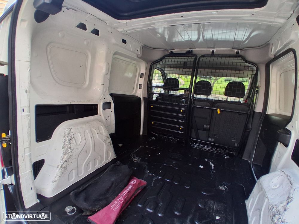 Fiat Doblo 1.6 Mjet - 30