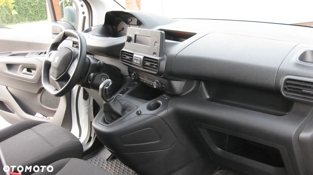 Peugeot PARTNER - 13