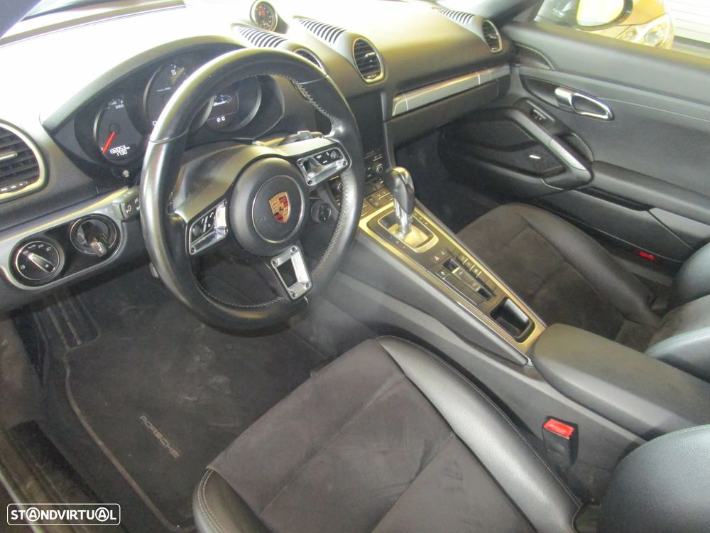 Porsche 718 Boxster T PDK - 16